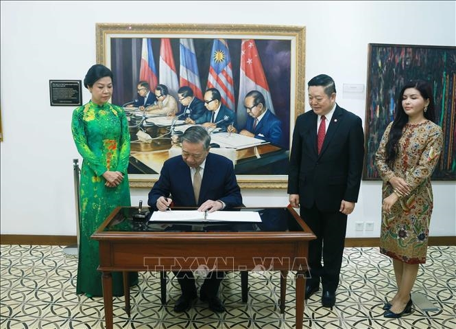 Tổng Bí thư Tô Lâm thăm Ban Thư ký ASEAN