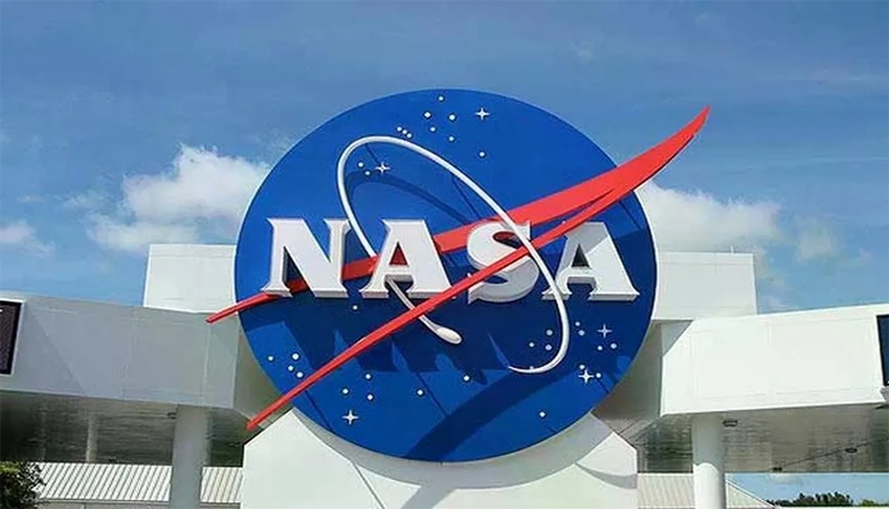 NASA thực hiện đợt sa thải đầu tiên