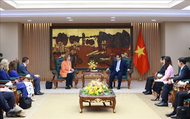 Thủ tướng Phạm Minh Chính tiếp Phó chủ tịch Ngân hàng Đầu tư châu Âu (EIB)