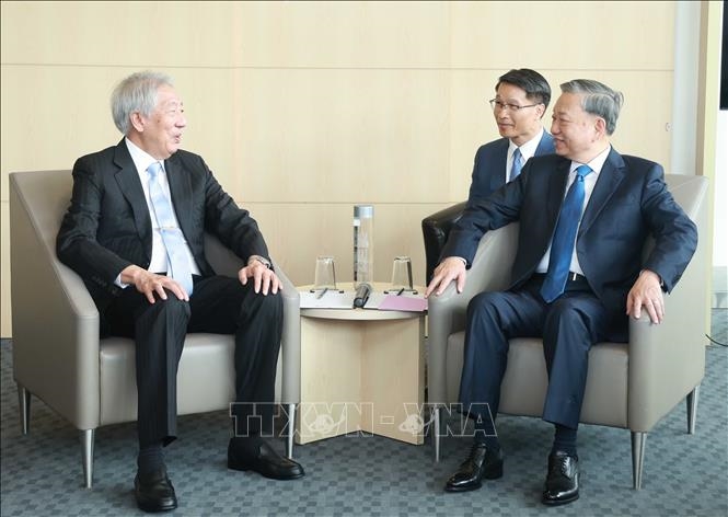 Tổng Bí thư Tô Lâm tiếp Bộ trưởng Cao cấp, Bộ trưởng Điều phối an ninh quốc gia Singapore Teo Chee Hean