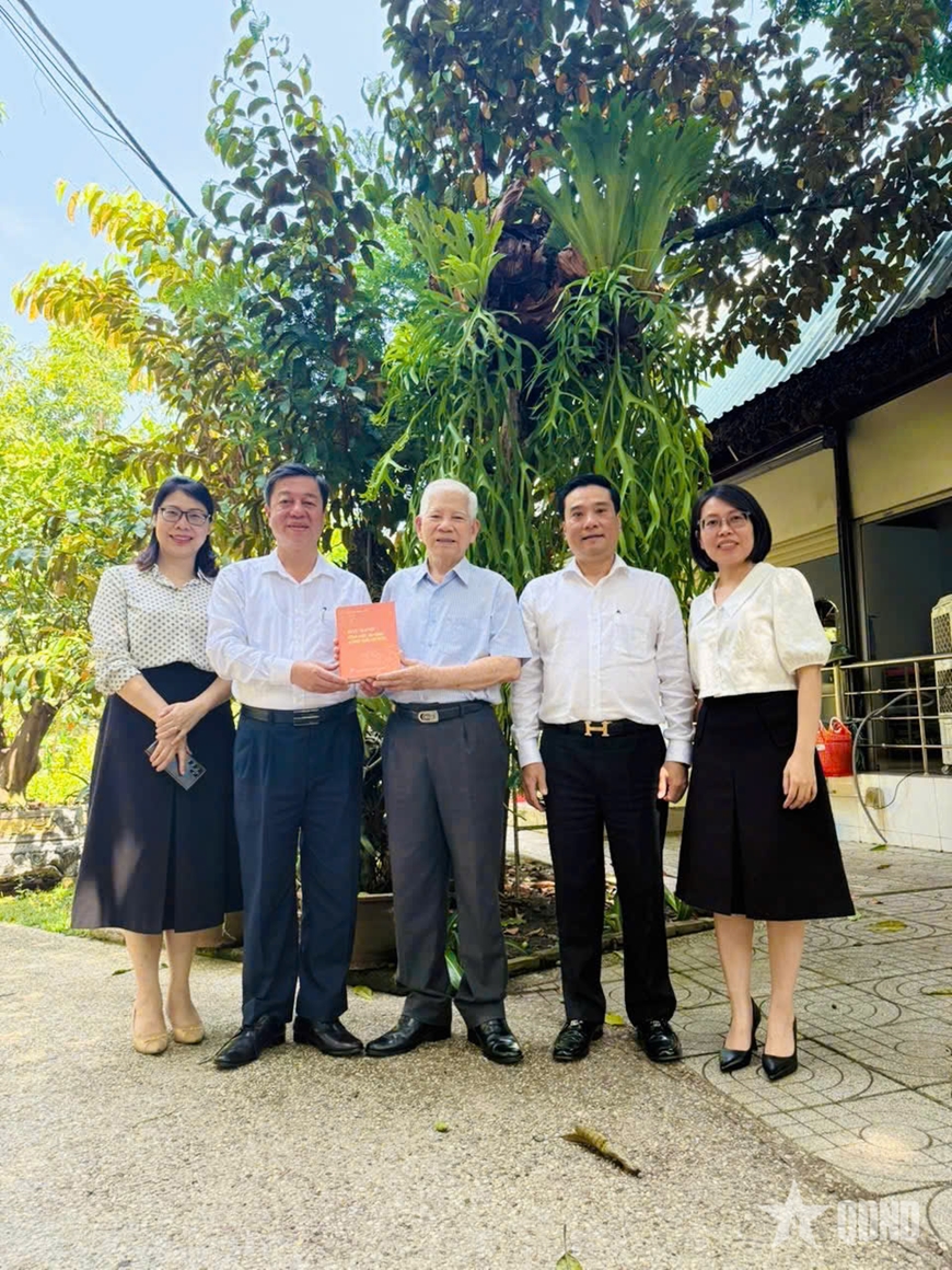 Ra mắt cuốn sách của nguyên Chủ tịch nước Nguyễn Minh Triết