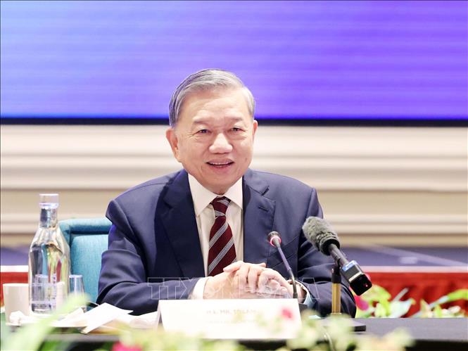 Tổng Bí thư Tô Lâm dự Tọa đàm doanh nghiệp Việt Nam - Singapore: “Việt Nam - Điểm đến của kỷ nguyên khoa học công nghệ và hợp tác tài chính”
