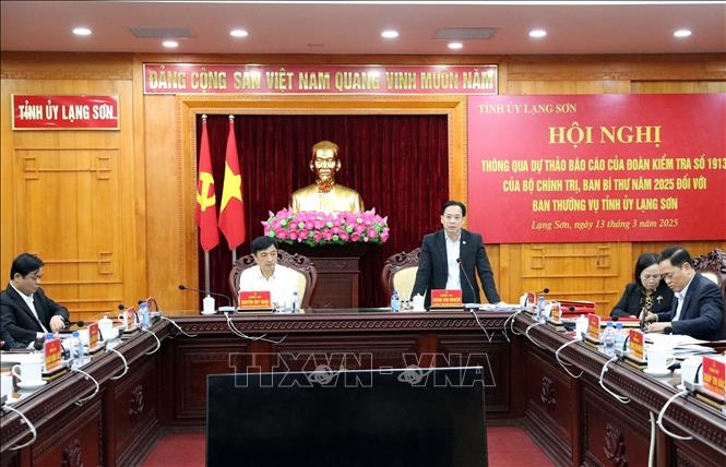 Đoàn kiểm tra số 1913 của Bộ Chính trị, Ban Bí thư làm việc tại Lạng Sơn