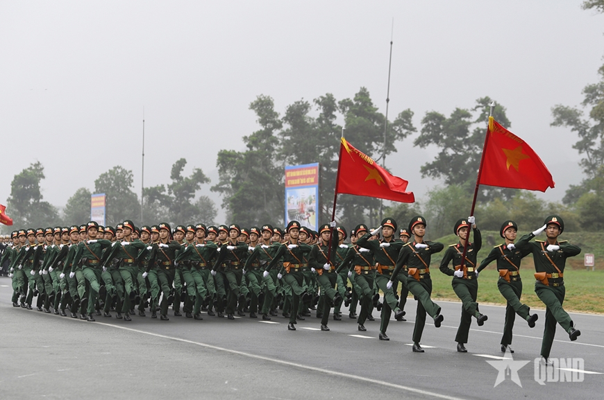 Parade and march practice to celebrate the 50th anniversary of the Liberation of the South and National Reunification Day