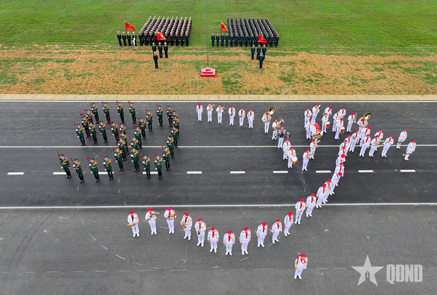 Parade and march practice to celebrate the 50th anniversary of the Liberation of the South and National Reunification Day