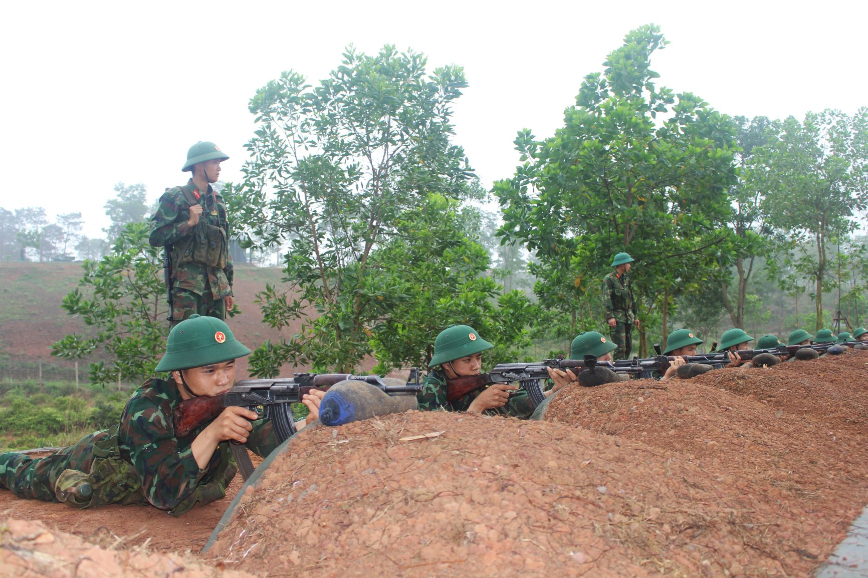 Tư tưởng thông, không 