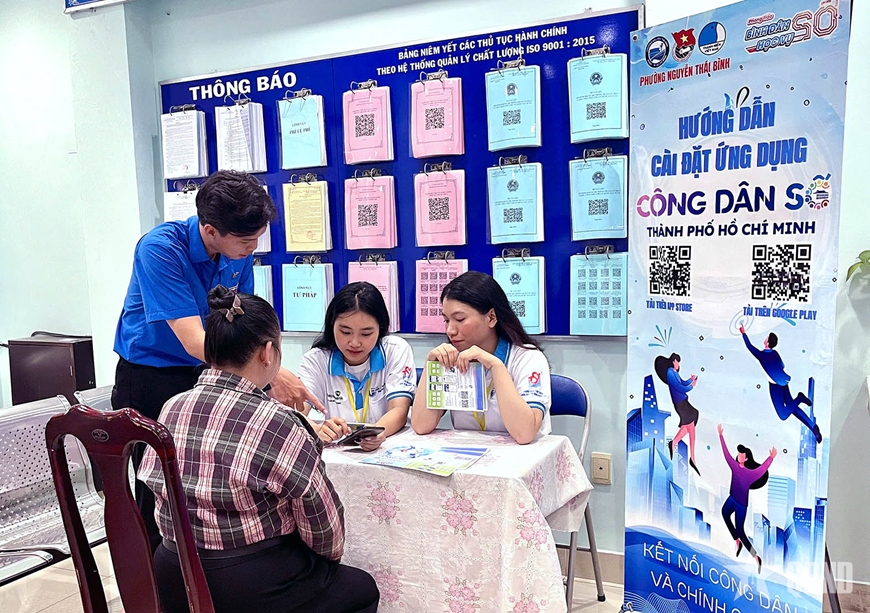 TP Hồ Chí Minh: Đẩy mạnh chuyển đổi số, đưa công nghệ đến từng khu phố, hộ dân