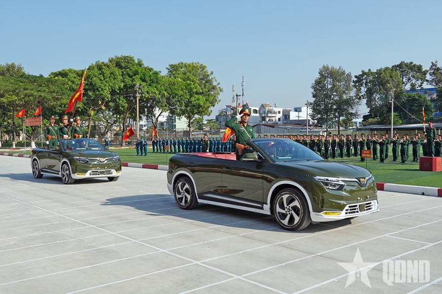 Kiểm tra lực lượng luyện tập diễu binh, diễu hành tại Quân khu 7, Quân đoàn 34