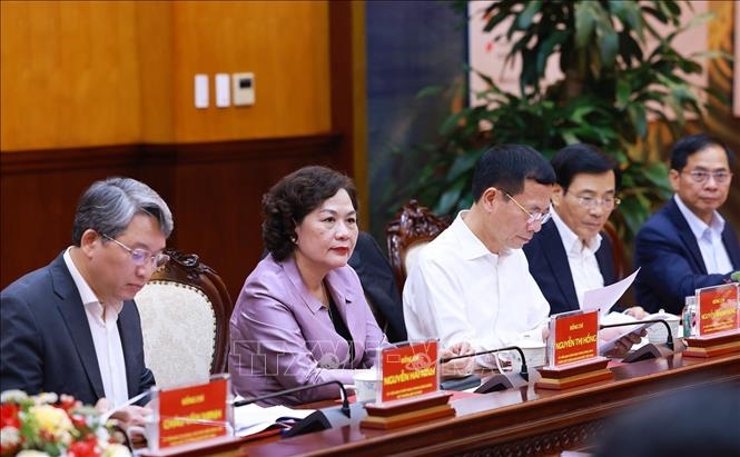 Thủ tướng Phạm Minh Chính làm việc với Tập đoàn Công nghiệp - Viễn thông Quân đội
