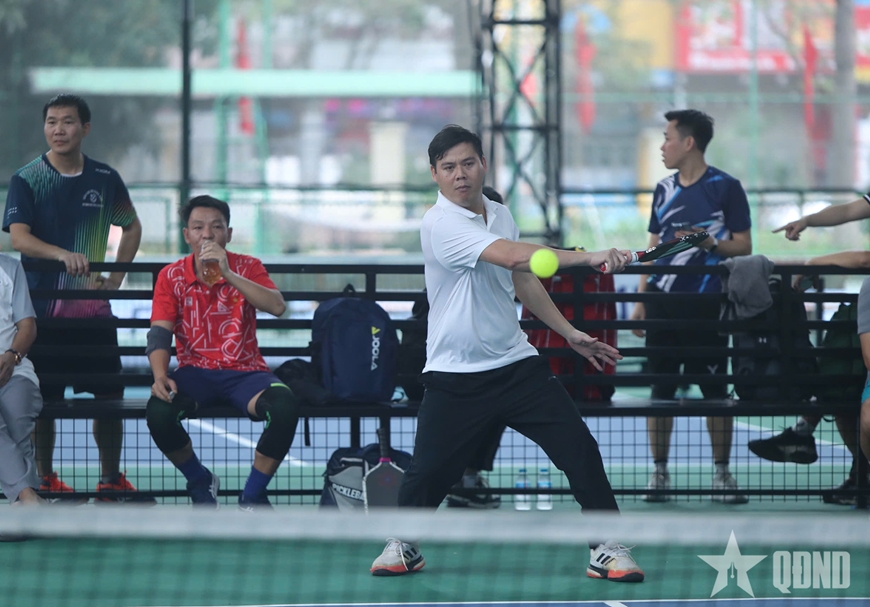 Gần 500 vận động viên tranh tài Giải pickleball Báo Kinh tế và Đô thị