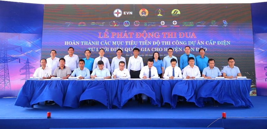 Kéo cáp ngầm đưa điện ra Côn Đảo
