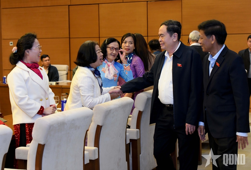 Chủ tịch Quốc hội Trần Thanh Mẫn gặp mặt Đoàn đại biểu Quốc hội tỉnh Sóc Trăng qua các thời kỳ