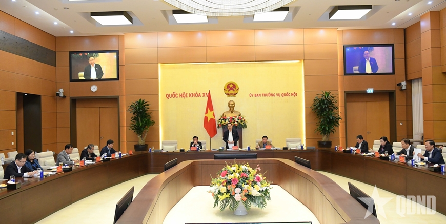 Ban Thường vụ Đảng ủy Quốc hội cho ý kiến về một số nội dung phục vụ việc sắp xếp tinh gọn bộ máy