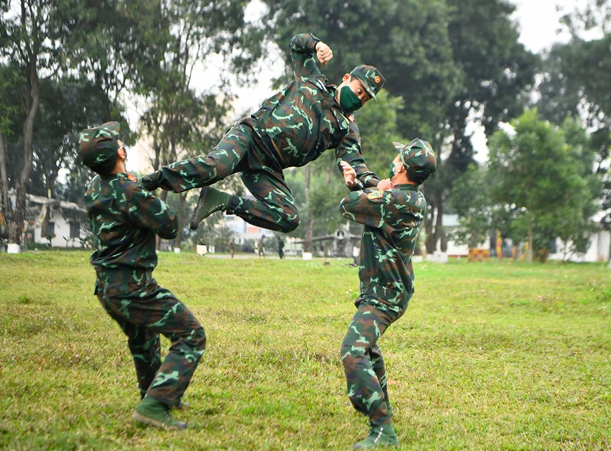 Tạo động lực nâng cao chất lượng tổng hợp, sức mạnh chiến đấu của Binh chủng Đặc công