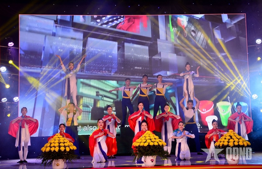 Sôi nổi chương trình dạ hội thanh niên của Nhà máy Z111