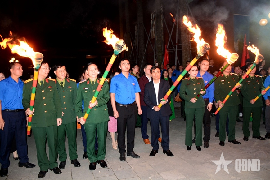 Sôi nổi chương trình dạ hội thanh niên của Nhà máy Z111