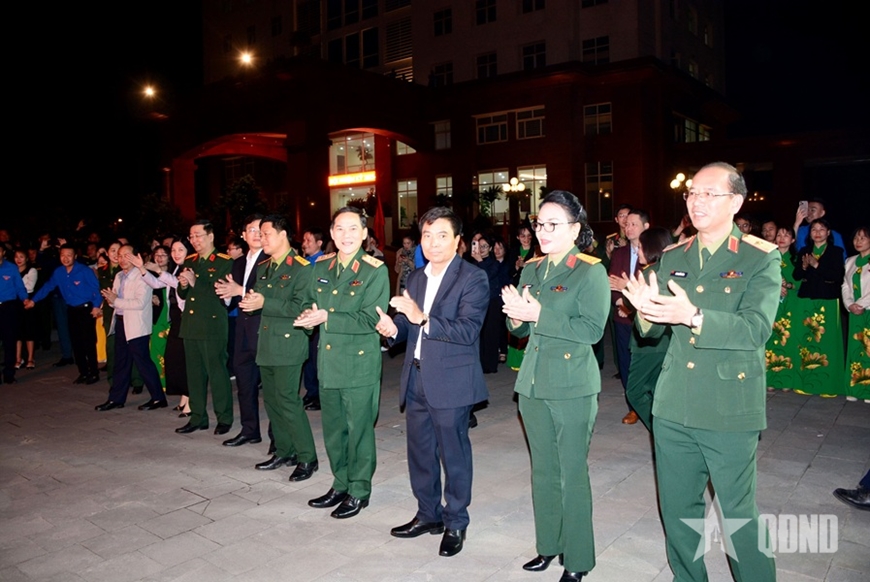 Sôi nổi chương trình dạ hội thanh niên của Nhà máy Z111