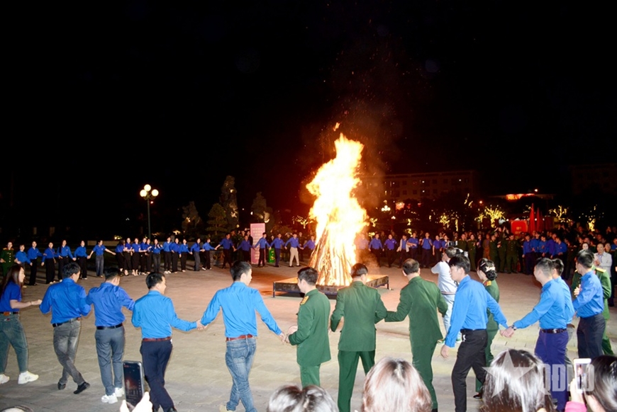 Sôi nổi chương trình dạ hội thanh niên của Nhà máy Z111