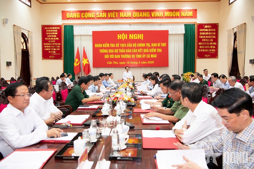 Đoàn kiểm tra của Bộ Chính trị, Ban Bí thư làm việc với Ban Thường vụ Tỉnh ủy Kiên Giang và Cà Mau