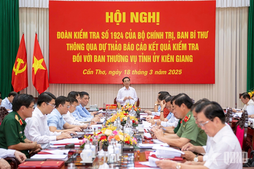 Đoàn kiểm tra của Bộ Chính trị, Ban Bí thư làm việc với Ban Thường vụ Tỉnh ủy Kiên Giang và Cà Mau
