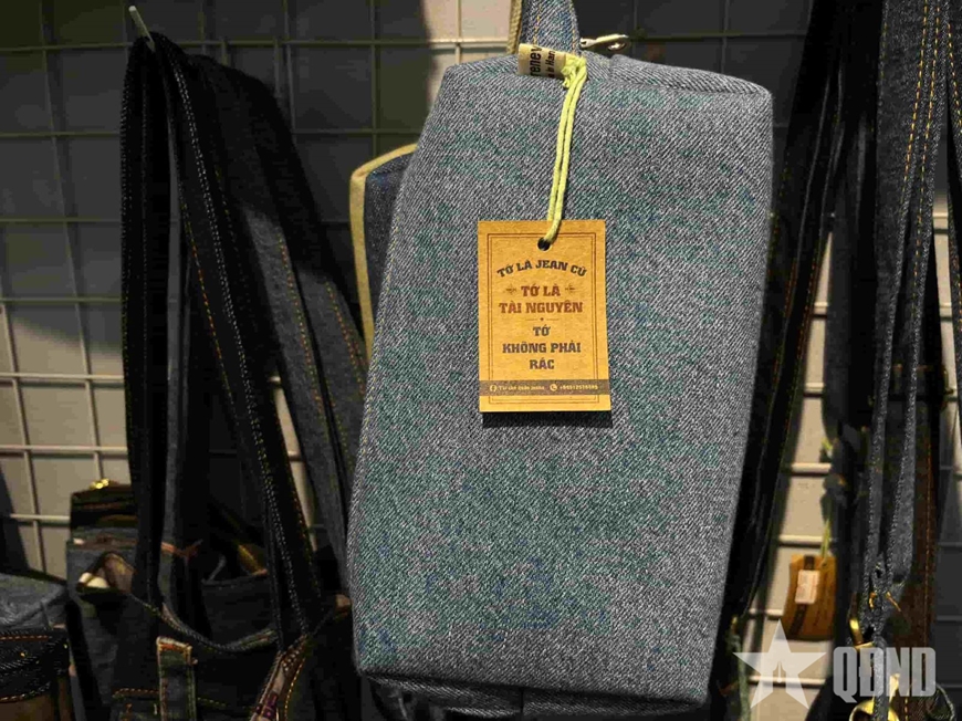 “Cuộc đời mới” của những chiếc quần Jeans cũ