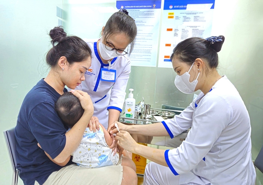 Bệnh sởi nguy hiểm như thế nào với trẻ em?
