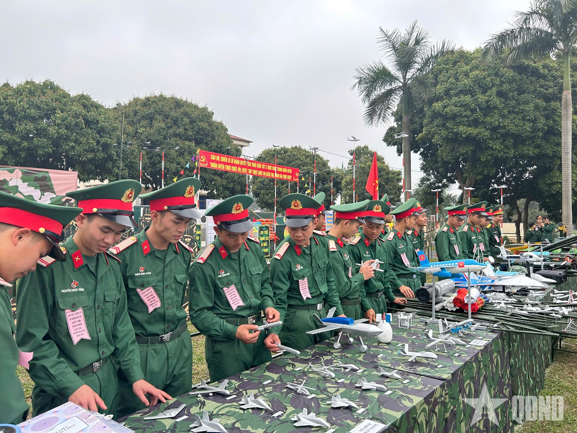 Khỏe để xây dựng bảo vệ Tổ quốc