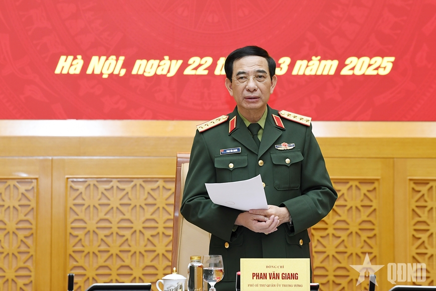 Đại tướng Phan Văn Giang chủ trì Hội nghị Thường vụ Quân ủy Trung ương cho ý kiến vào dự thảo Đề án tổ chức quân sự địa phương