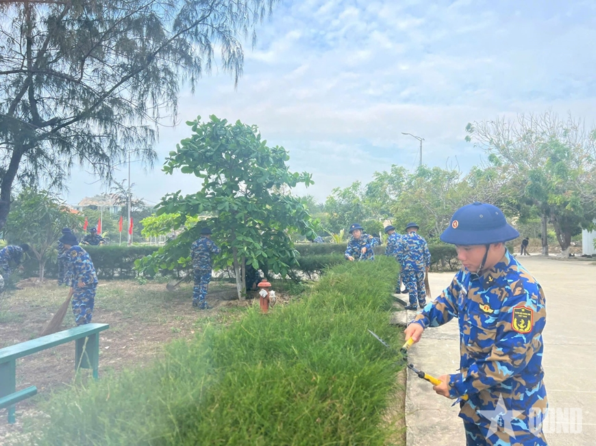 Hơn 1.400 cán bộ, đoàn viên, thanh niên, hội viên phụ nữ thực hiện “Ngày Chủ nhật xanh”