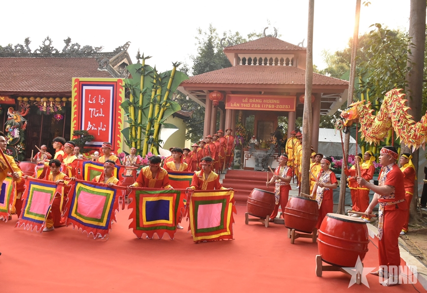Điện Biên: Tưng bừng Lễ hội Thành Bản Phủ