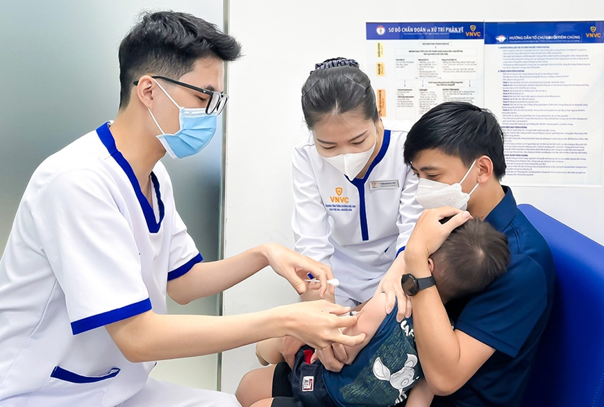 Tiêm đầy đủ vaccine sởi có hiệu quả phòng bệnh lên đến 98%