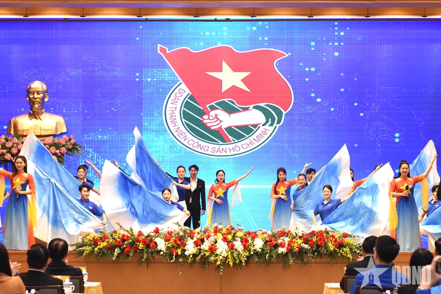 Thủ tướng Chính phủ Phạm Minh Chính đối thoại với thanh niên