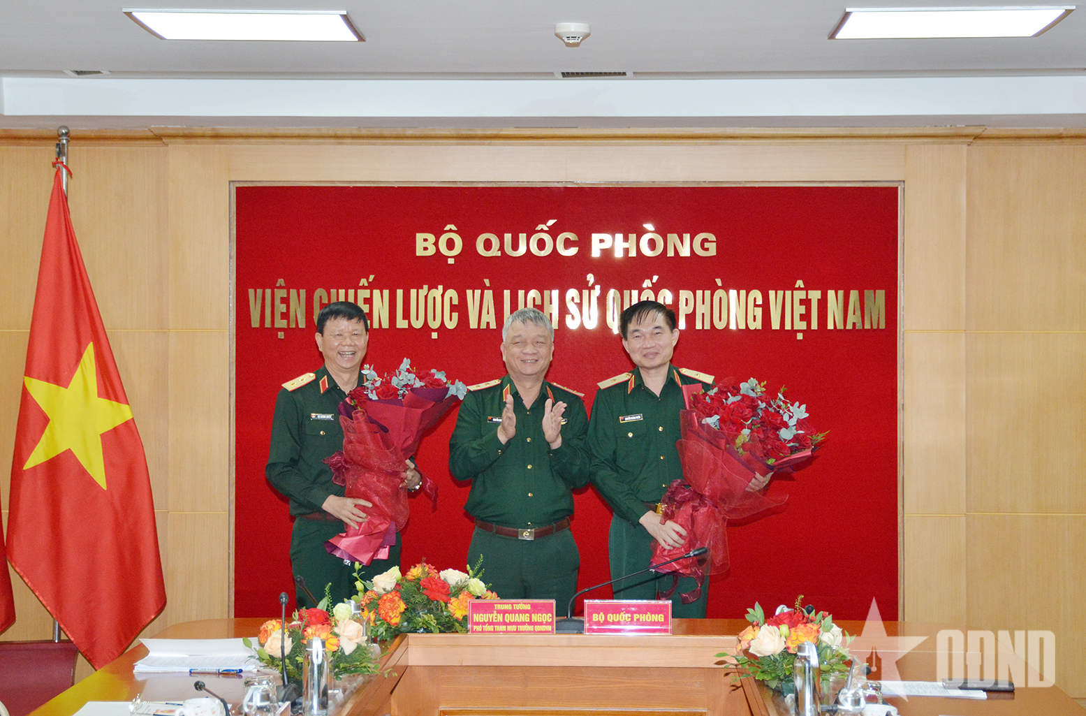 Hội nghị bàn giao Viện Lịch sử Quân sự vào Viện Chiến lược Quốc phòng