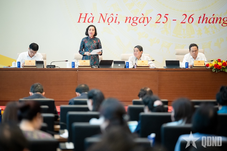 Phát triển nghề và quyền có việc làm cho những người sau sắp xếp tinh gọn tổ chức bộ máy