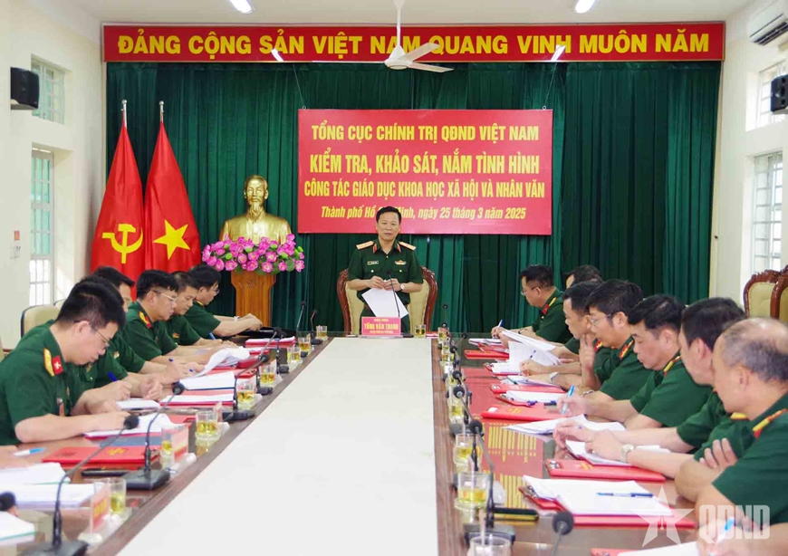Tổng cục Chính trị khảo sát giáo dục khoa học xã hội và nhân văn tại Trường Cao đẳng Hậu cần 2