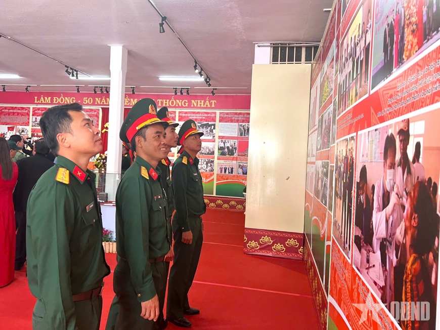 Triển lãm “Lâm Đồng - 50 năm niềm vui thống nhất”