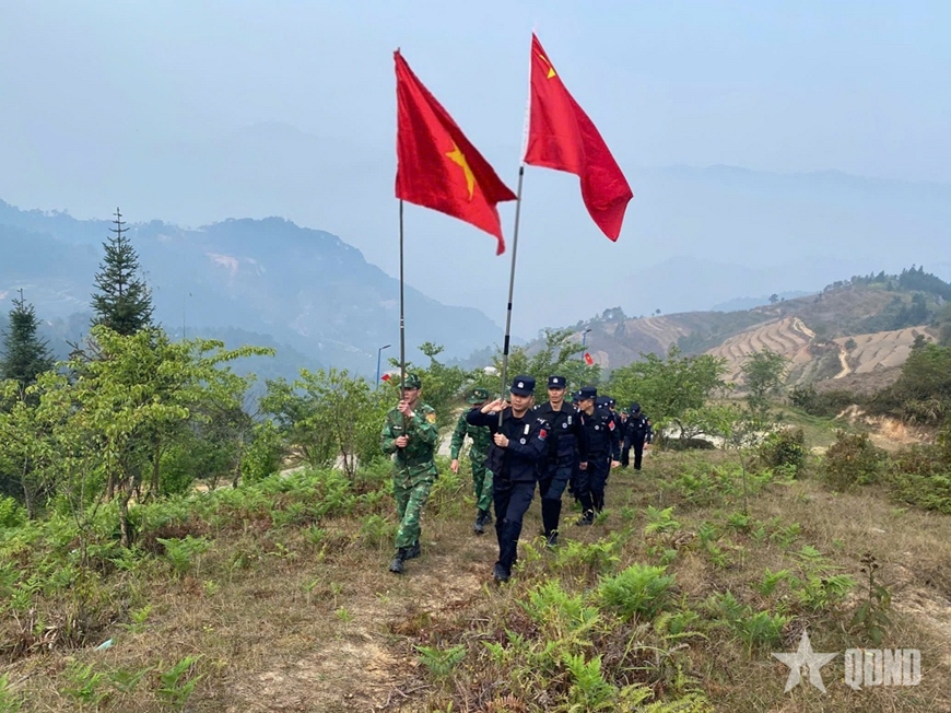 Tuần tra liên hợp chấp pháp trên biên giới