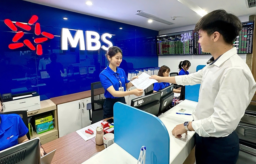 Tận dụng ưu thế của thị trường chứng khoán phái sinh