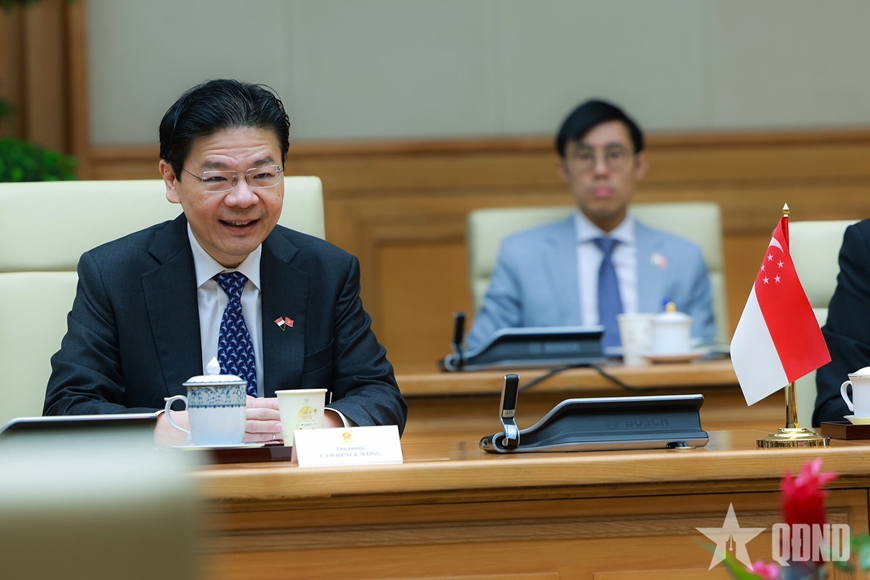 Thủ tướng Phạm Minh Chính hội đàm với Thủ tướng Singapore Lawrence Wong