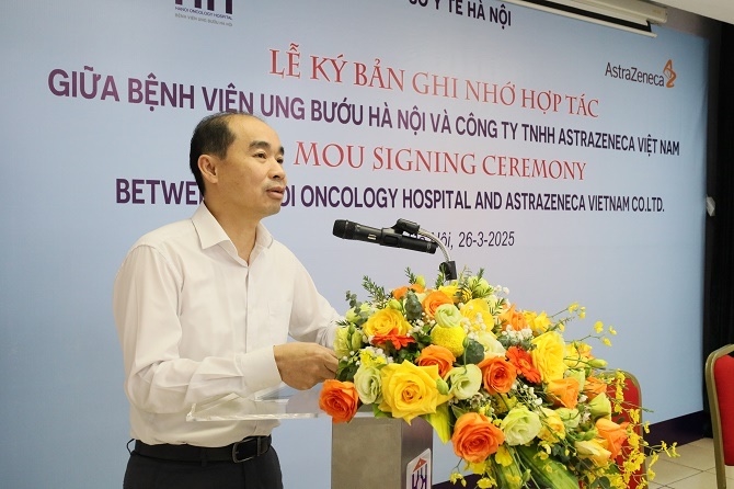 Bệnh viện Ung Bướu Hà Nội ký kết hợp tác với Công ty TNHH Astrazeneca Việt Nam