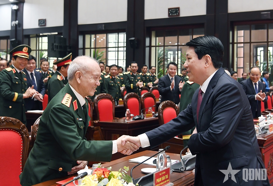 Chủ tịch nước Lương Cường dự Lễ kỷ niệm 90 năm Ngày truyền thống Dân quân tự vệ Việt Nam