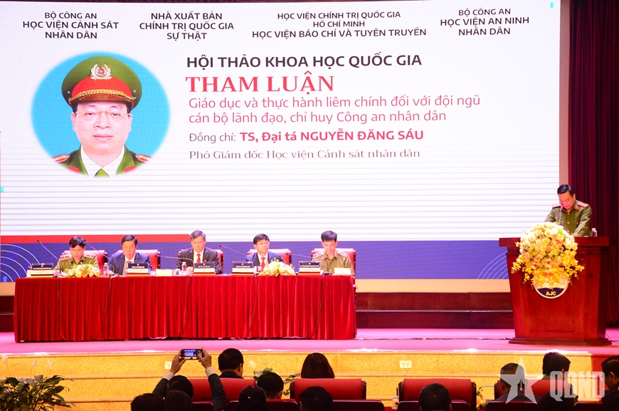 Giáo dục liêm chính với cuộc đấu tranh phòng, chống tham nhũng, tiêu cực ở Việt Nam