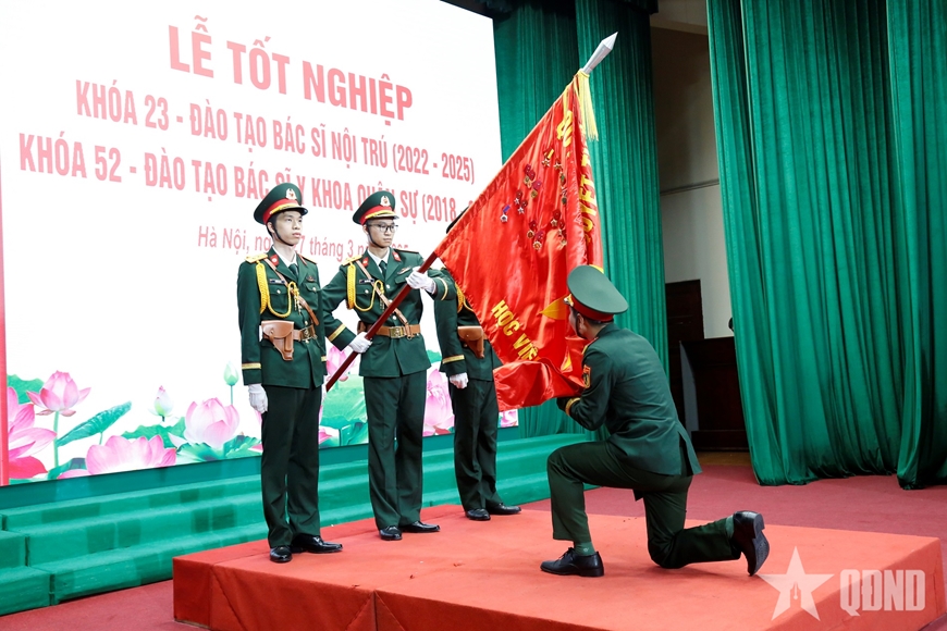 Học viện Quân y tổ chức Lễ tốt nghiệp bác sĩ nội trú và y khoa quân sự