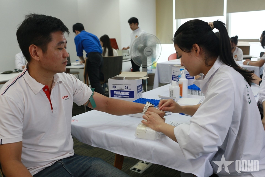 Các đơn vị Viettel hiến tặng hơn 300 đơn vị máu giúp “Kiến tạo Việt Nam bền vững”