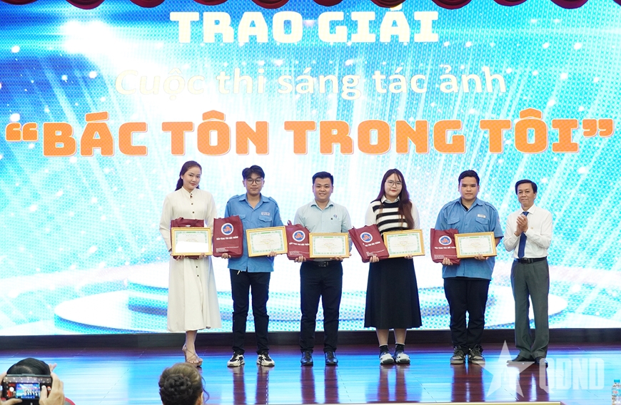 TP Hồ Chí Minh họp mặt tưởng niệm 45 năm Ngày mất Chủ tịch Tôn Đức Thắng