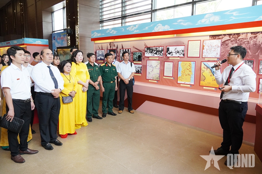 TP Hồ Chí Minh họp mặt tưởng niệm 45 năm Ngày mất Chủ tịch Tôn Đức Thắng