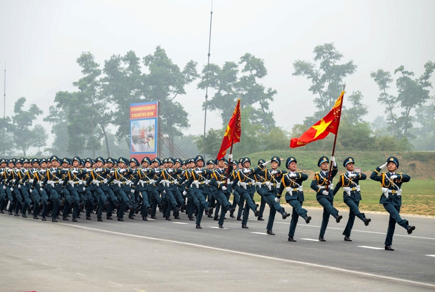 Lực lượng diễu binh, diễu hành sẵn sàng "Nam tiến"