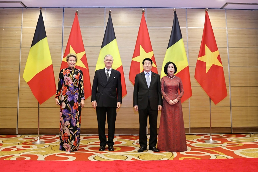 Chủ tịch nước Lương Cường chủ trì chiêu đãi cấp Nhà nước Nhà vua Bỉ