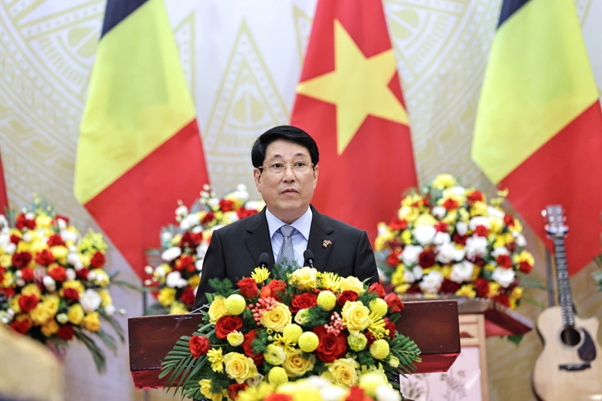 Chủ tịch nước Lương Cường chủ trì chiêu đãi cấp Nhà nước Nhà vua Bỉ