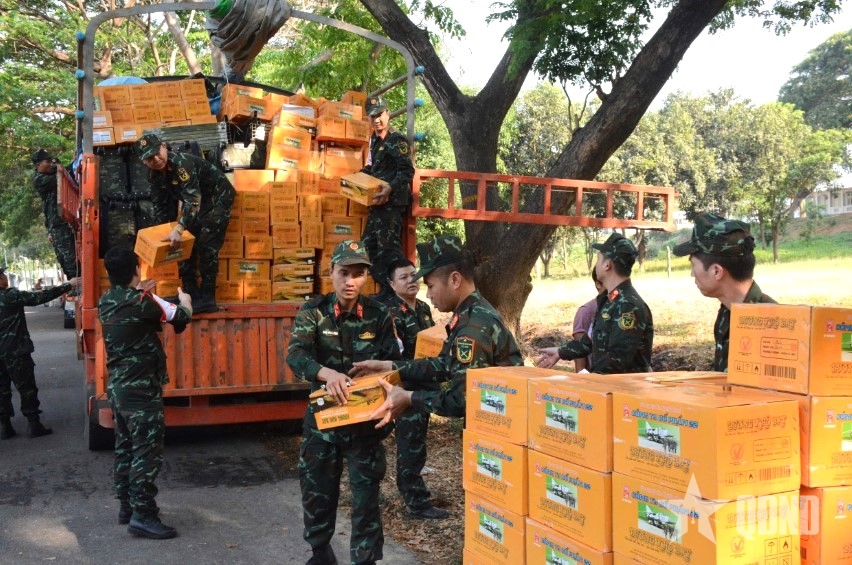 Đi vào vùng thảm họa